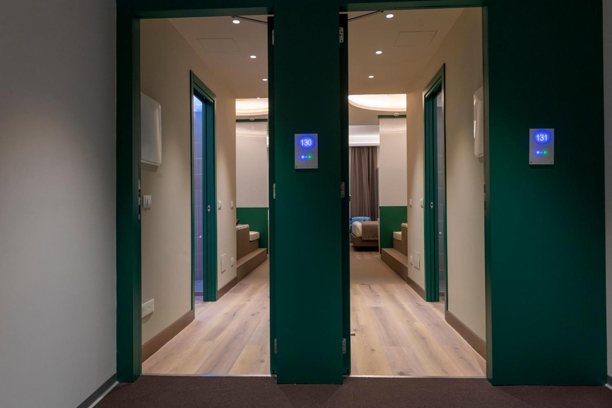 Smart 4* Napoli
